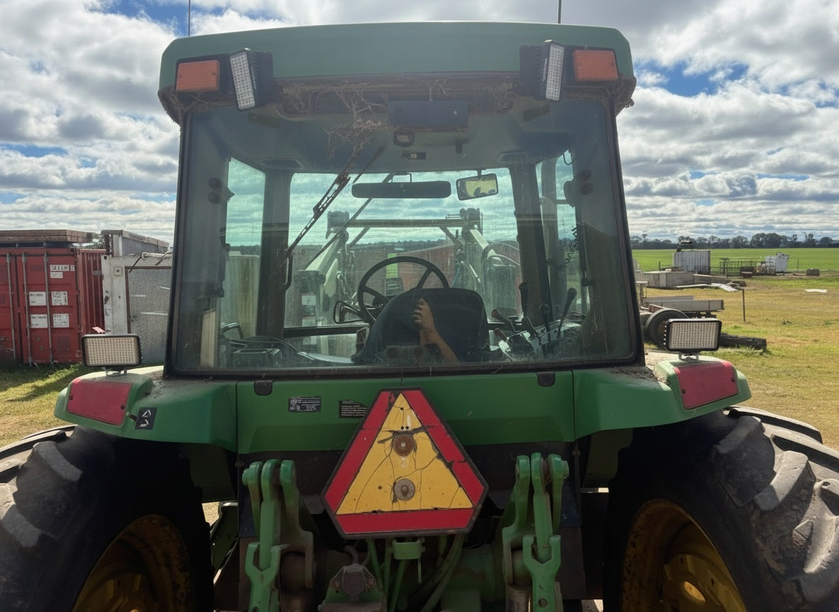 TRACKSTEAD work lights rear tractor installation